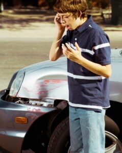 teen on the phone